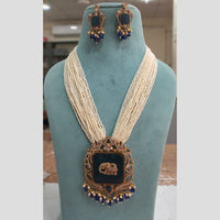 FS Collection Gold Plated Austrian Stone And Pearl Necklace Set