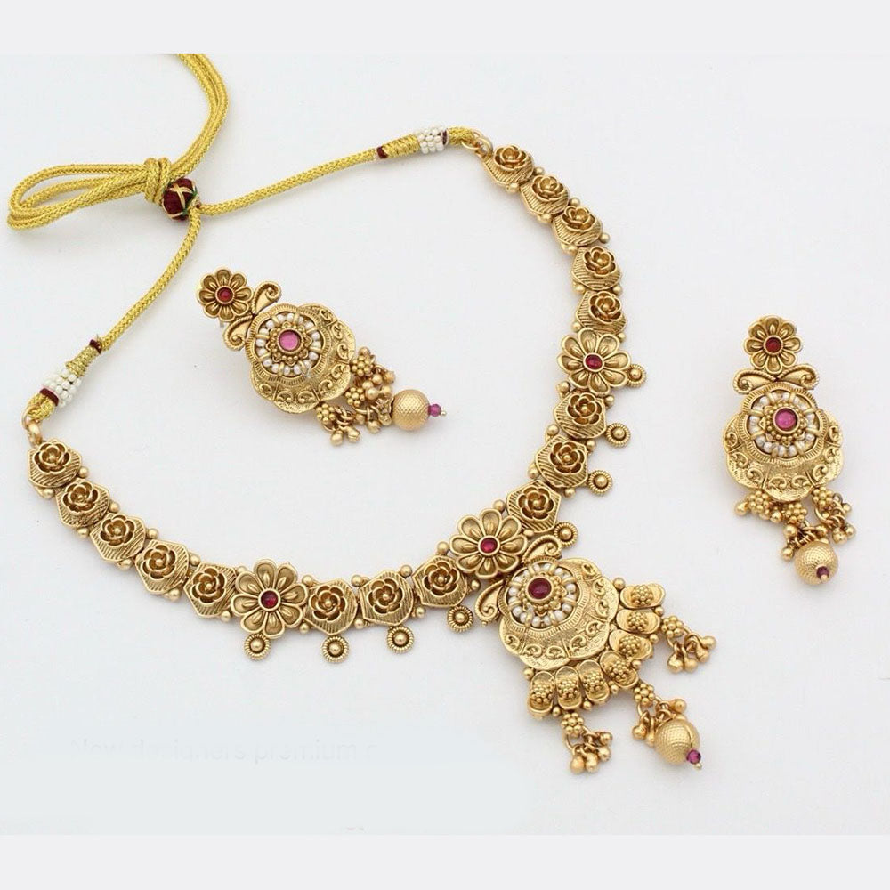 FS Collection Gold Plated Pota Stone And Pearls Necklace Set