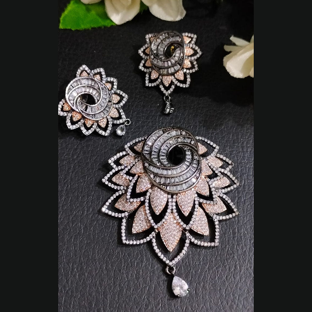 FS Collection 2 Tone Plated AD Chain Pendent Set
