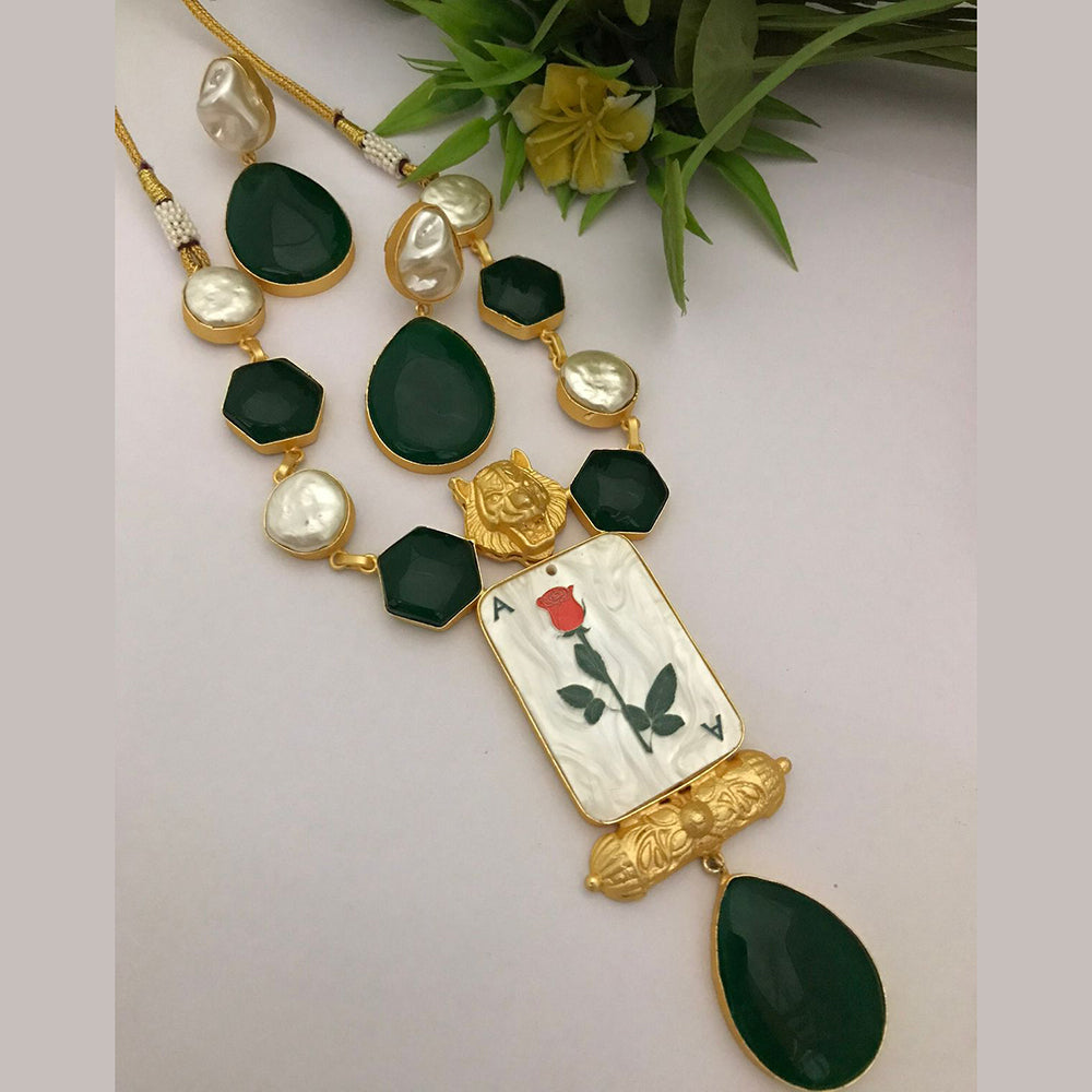 FS Collection Gold Plated Mother Of Pearls Necklace Set