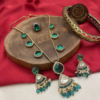 FS Collection Gold Plated Crystal Stone And Pearls Necklace Set