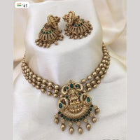 FS Collection Gold Plated Pota Stone Temple And Pearls Choker Necklace Set
