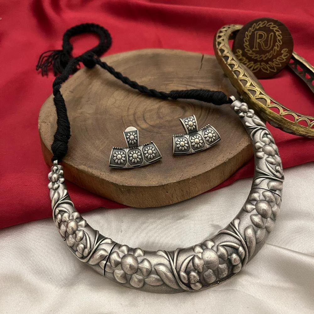 FS Collection Oxidized Plated Necklace Set