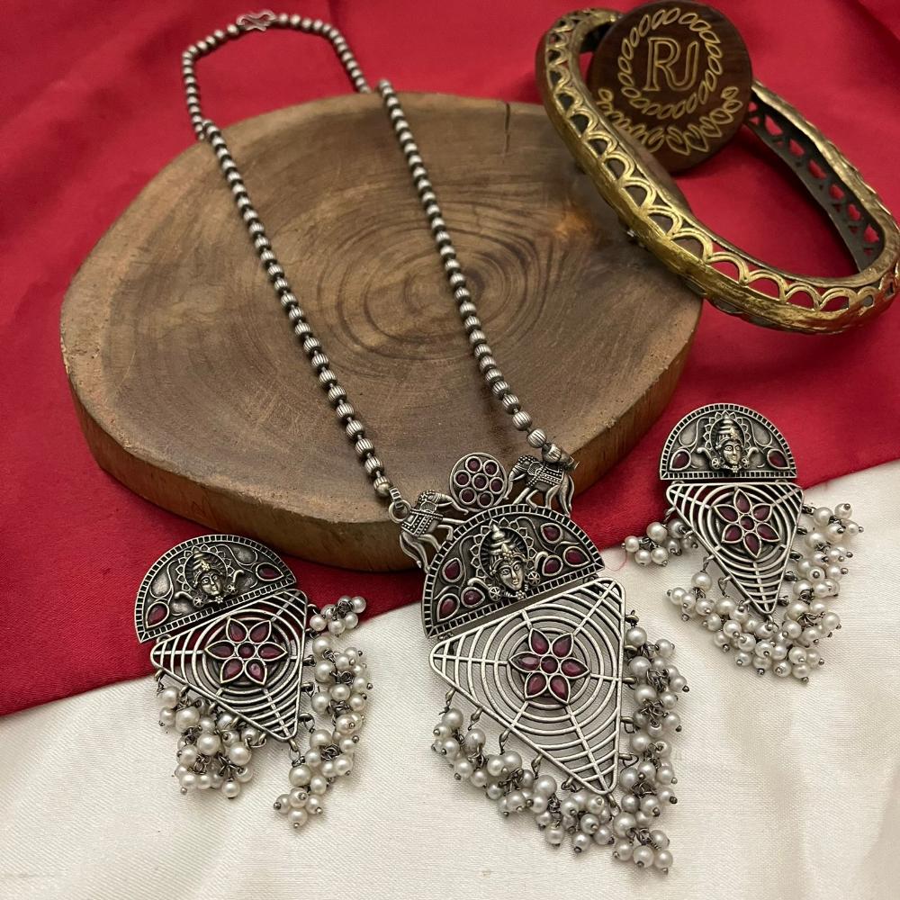 FS Collection Oxidised Finish Pota Stone And Pearls Long Necklace Set 