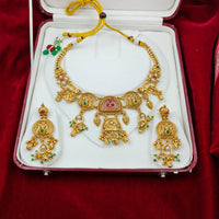 FS Collection Sparkling Pota Stone And Pearl Elegance Necklace Set