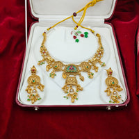 FS Collection Sparkling Pota Stone And Pearl Elegance Necklace Set