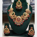 FS Collection Sparkling Pota Stone And Pearl Elegance Necklace Set