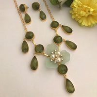 FS Collection Floral Pota Stone Designer Necklace Set