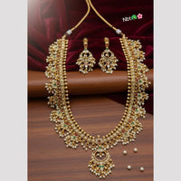 FS Collection Classic Pota Stone And Pearl Long Necklace Set