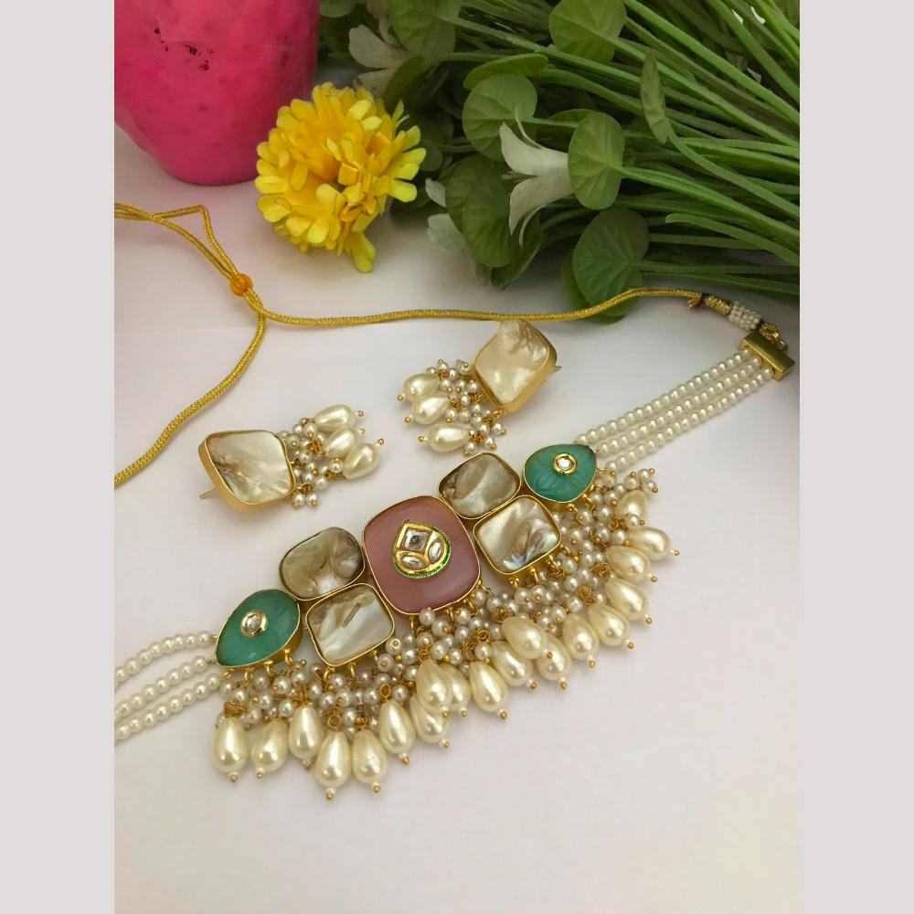FS Collection Classic Kundan Stone Mother of Pearl Choker Necklace Set 