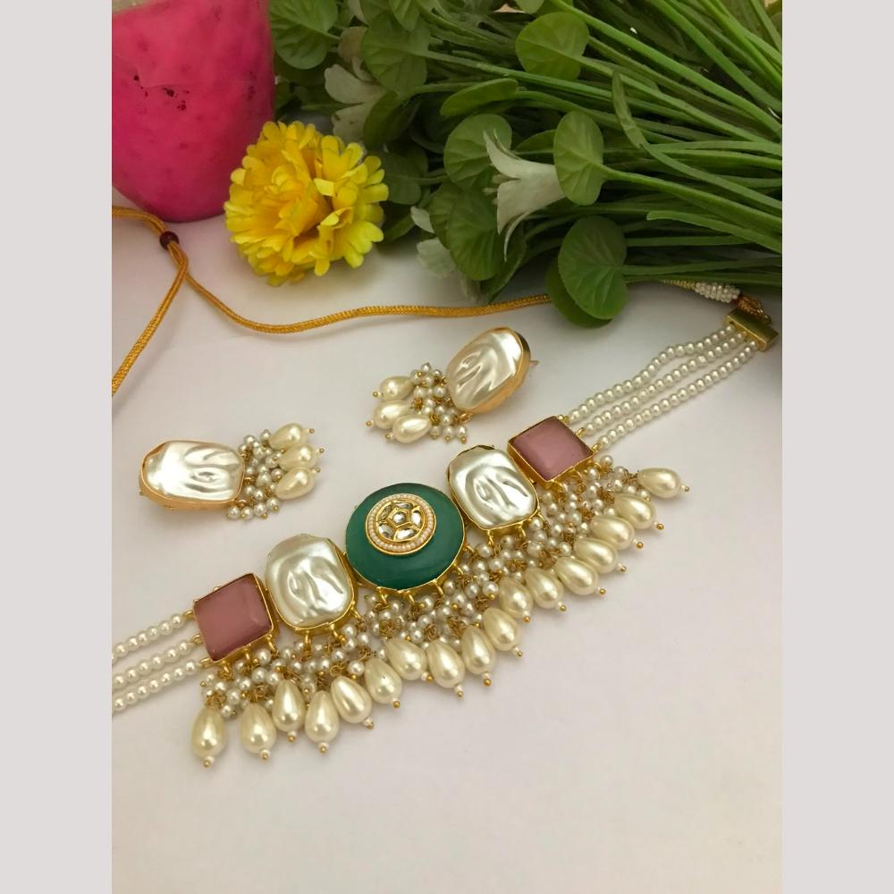 FS Collection Classic Kundan Stone Mother of Pearl Choker Necklace Set 