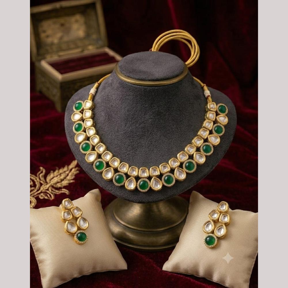 FS Collection Elegant Kundan Stone Necklace Set