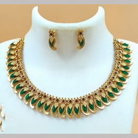 FS Collection Elegant Pota Stone Necklace Set
