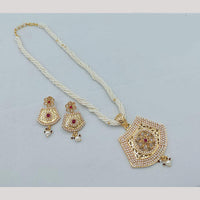 Akruti Collection Royal Radiance Pota Stone And Pearl Necklace Set