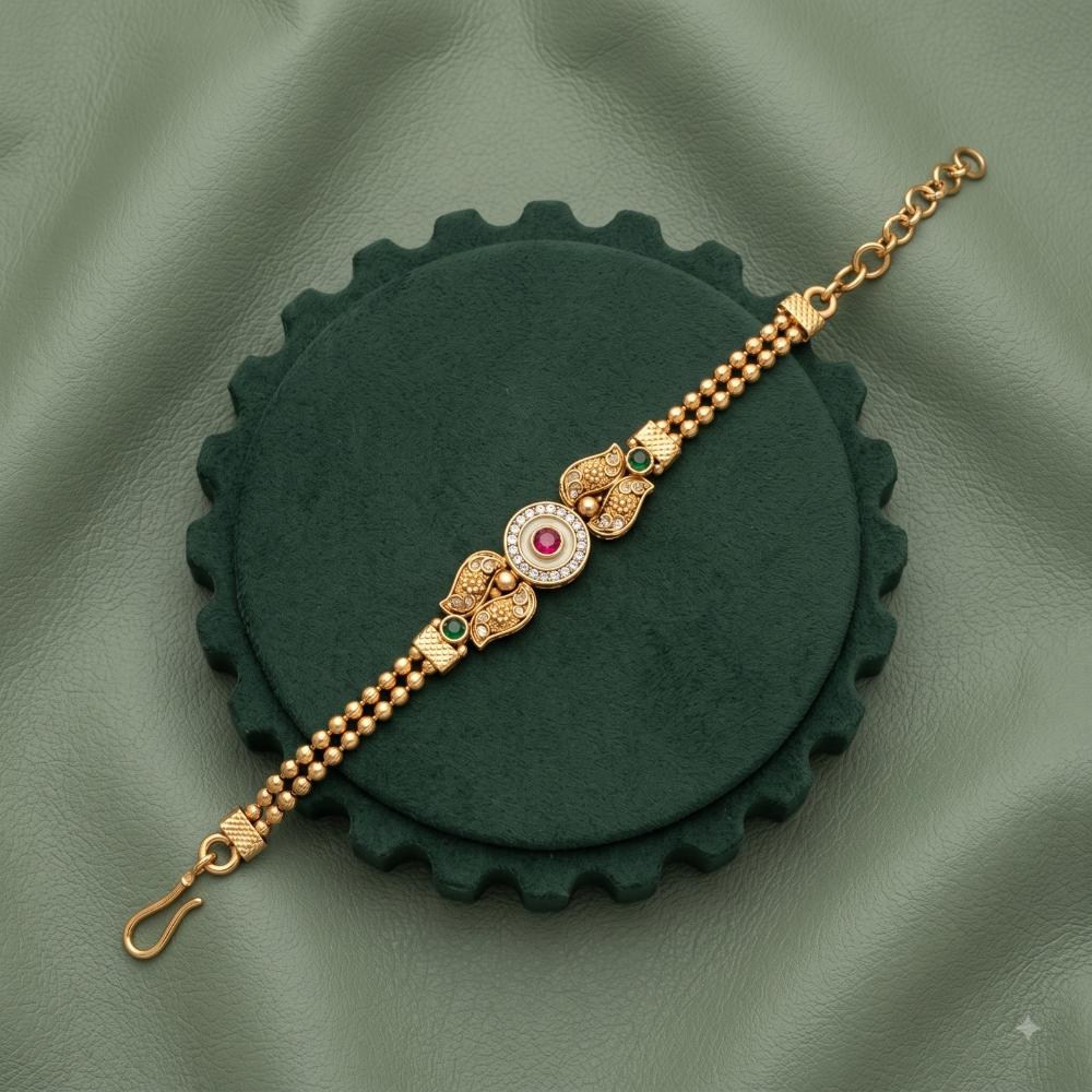 Akruti Collection Royal Pota Stone And Pearl Adjustable Bracelet