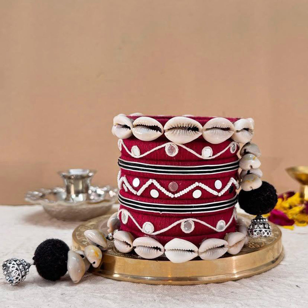 Shrijicreation Handcrafted Pearl and Shell Ethnic Bangles Set