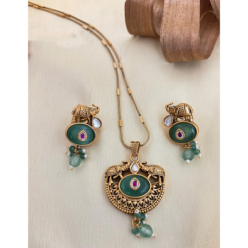 Jewel Addiction Pota Stone And Pearl Designer Pendant Set