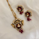 Jewel Addiction Pota Stone And Pearl Designer Pendant Set