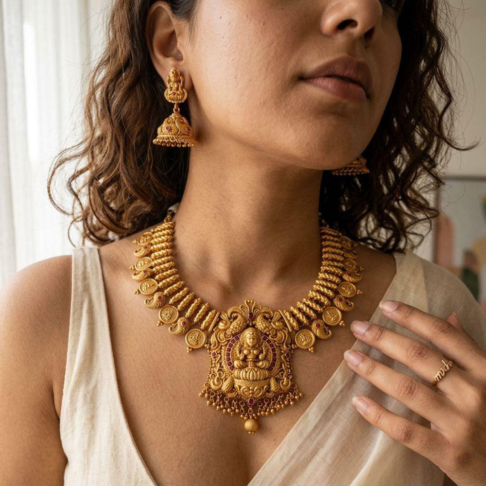 Jewel Addiction Premium Pota Stone Beads And Pearl Temple Necklace Set
