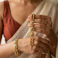 Jewel Addiction Heritage Style Pota Stone And Pearl Adjustable Bracelet