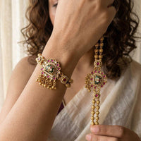 Jewel Addiction Heritage Style Pota Stone And Pearl Adjustable Bracelet