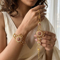 Jewel Addiction Heritage Style Pota Stone And Pearl Adjustable Bracelet