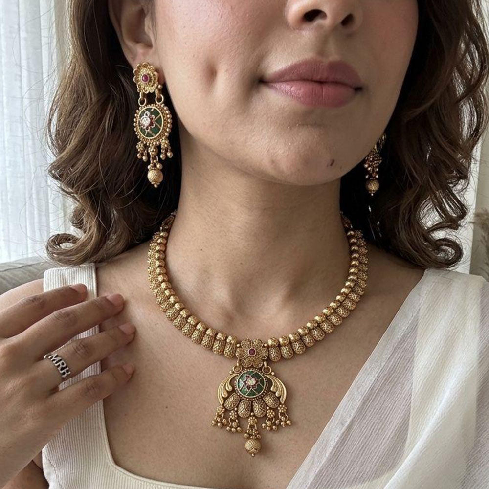 Jewel Addiction Glamorous Pota Stone And Pearl Necklace Set 