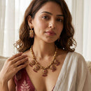 Jewel Addiction Ethnic Pota Stone And Pearl Necklace Set