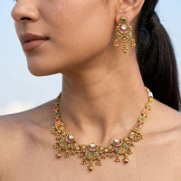 Jewel Addiction Ethnic Pota Stone And Pearl Necklace Set