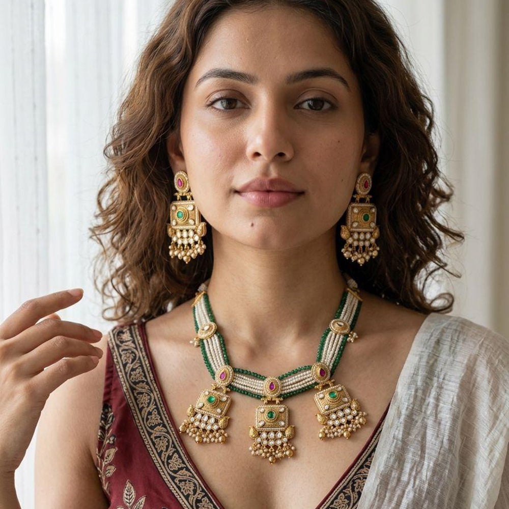 Jewel Addiction Ethnic Pota Stone And Pearl Necklace Set