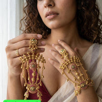 Jewel Addiction Premium Pota Stone And Pearl Hath Panja 