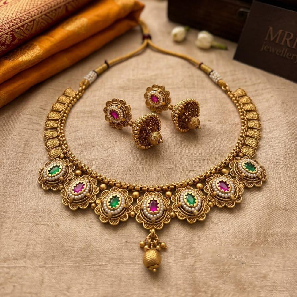 Jewel Addiction Traditional Pota Stone And Pearl Necklace Set