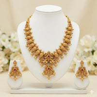 JCM Jewellery Royal Heritage Pota Stone And Pearl Necklace Set