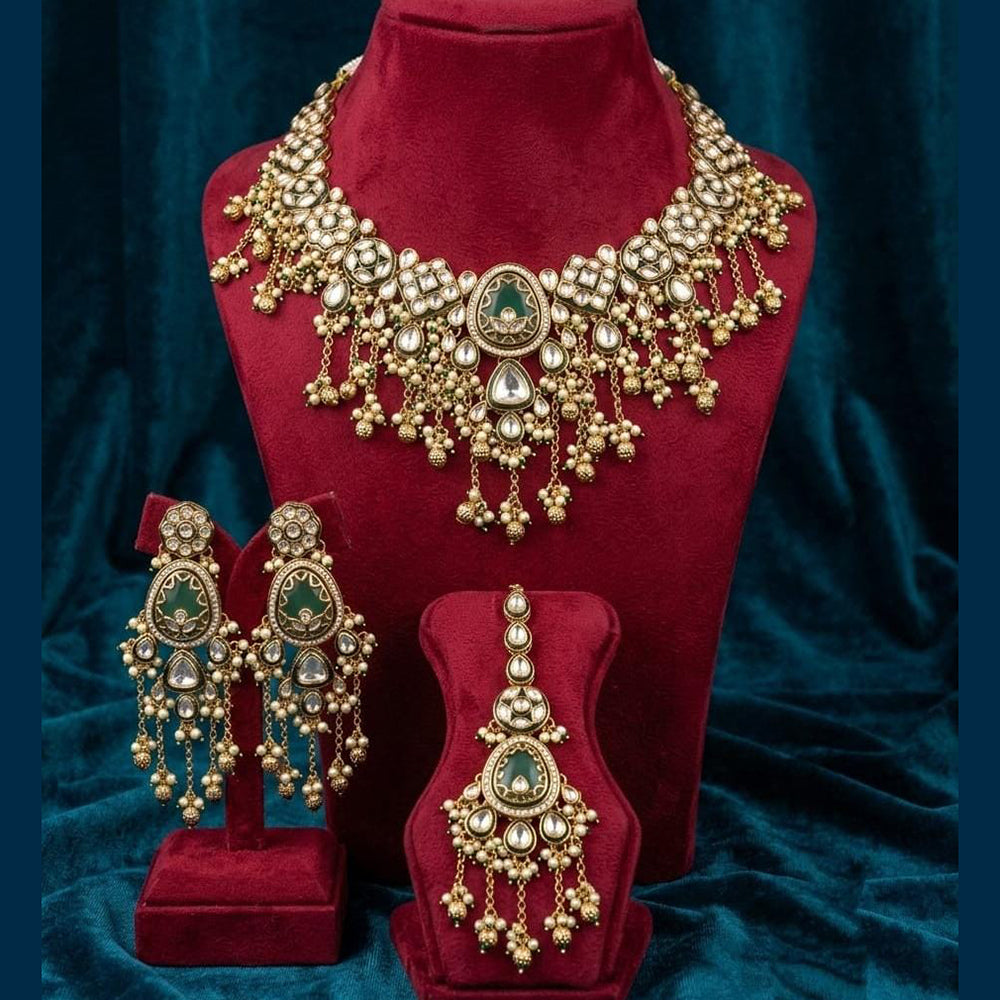 JCM Exquisite Pota Stone And Pearl Necklace Set