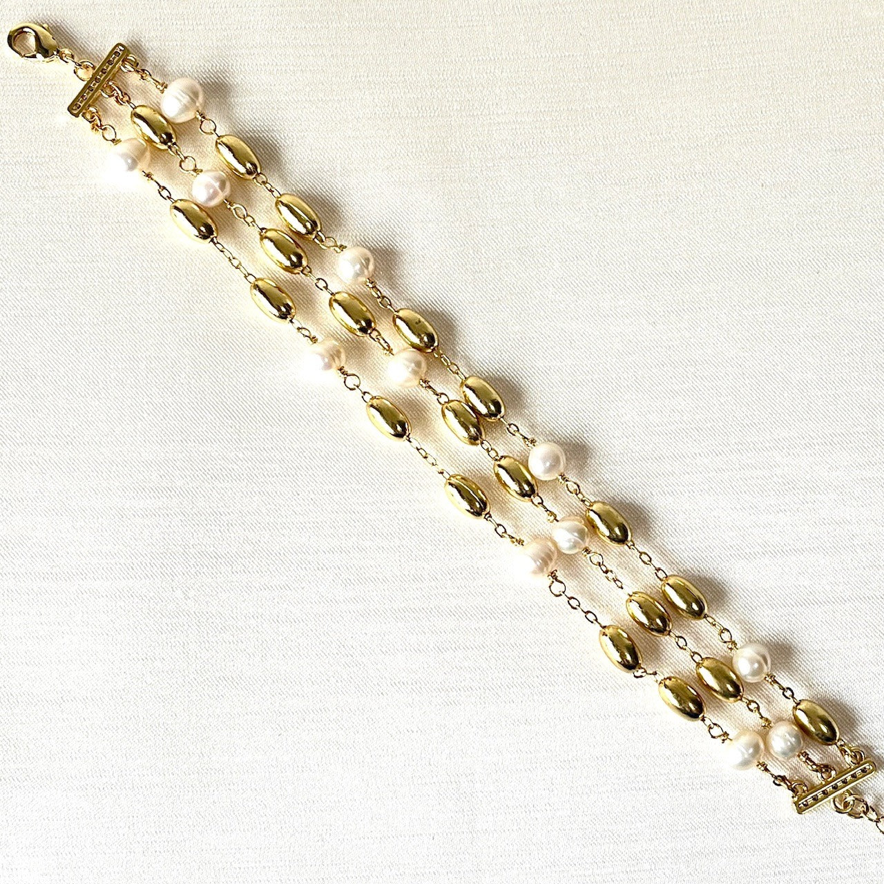 Jewel Treatzz Adorable Everyday Wear 3 Line Gold Plated & Gold Beads Fashion Bracelet