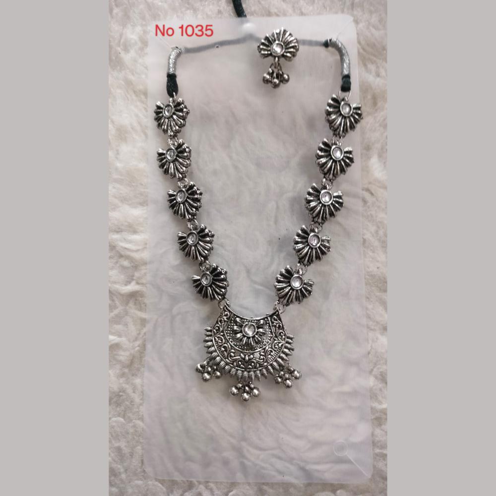 Khushboo Jewellers Oxidised Plated Kundan Stone And Ghungroo Necklace Set