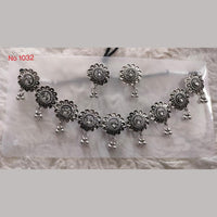 Khushboo Jewellers Oxidised Plated Kundan Stone And Ghungroo Necklace Set