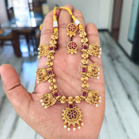 Joyful Jewel Art Timeless Beauty Matte Gold Pota Stone And Pearl Necklace set