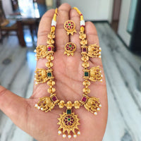 Joyful Jewel Art Timeless Beauty Matte Gold Pota Stone And Pearl Necklace set