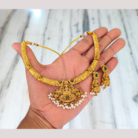 Joyful Jewel Art Traditional Matte Pota Stone And Pearl Temple Necklace Set