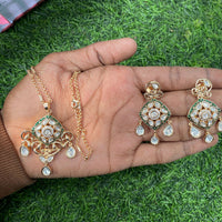 Amoliya Jewels Regal Polki Kundan Stone And Pearl Chain Pendant Set