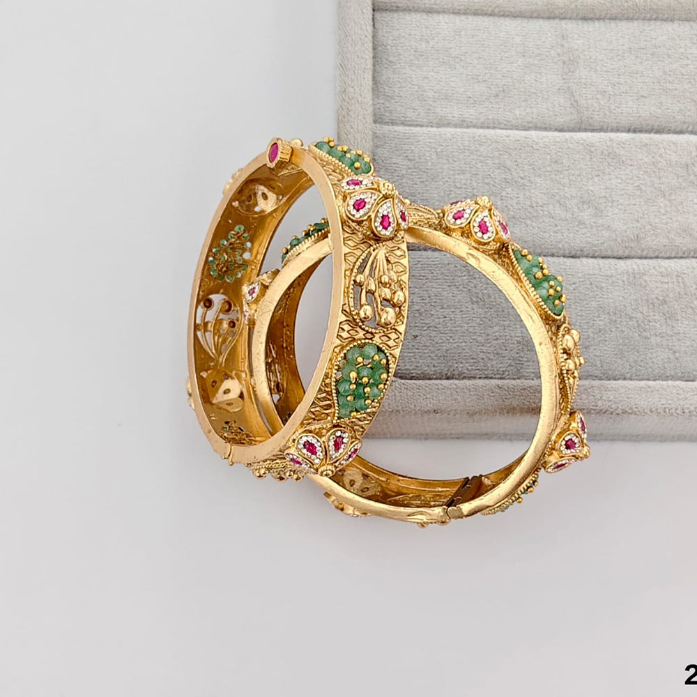 Rajwadi Collection Premium Pota Stone And Pearl Openable Bangles Set