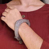 Maharani Jewels Oxidised Plated Openable Bracelet