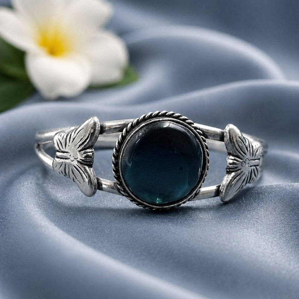 Maharani Jewels Oxidised Plated Pota Stone Openable Kada