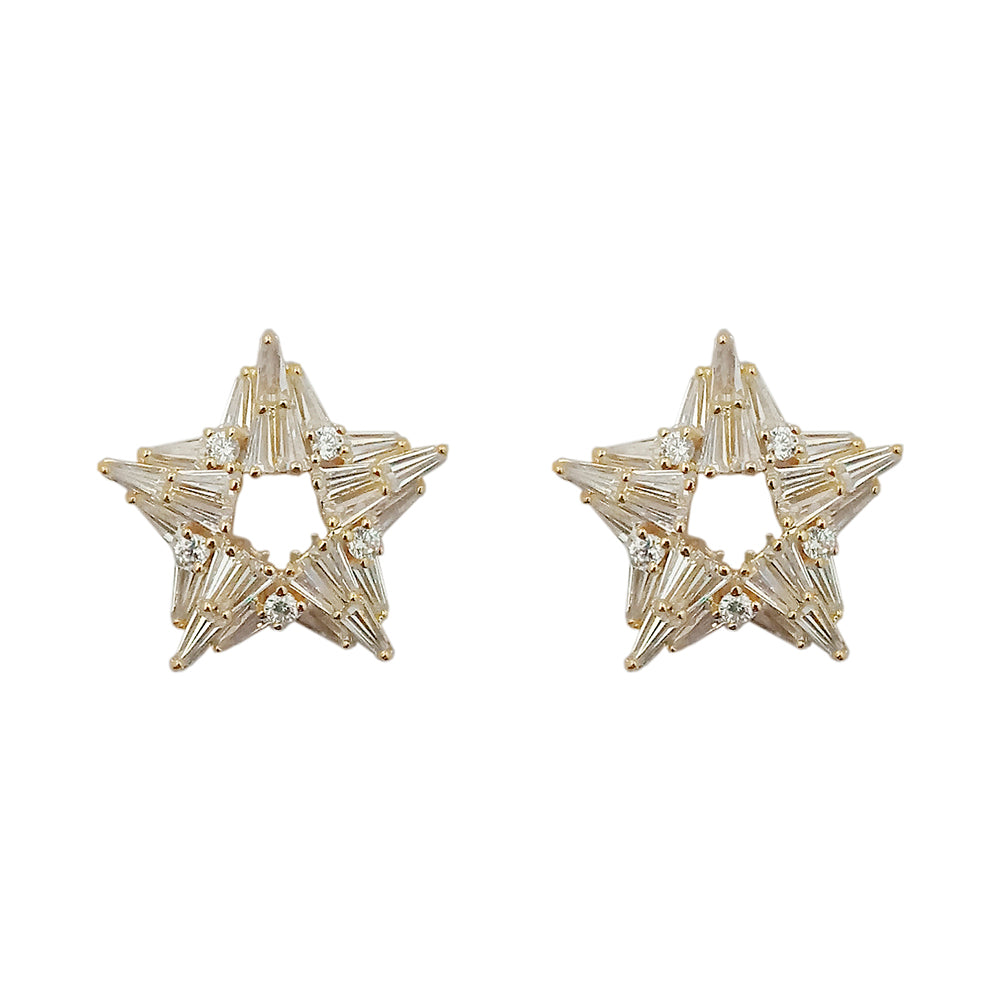 Urthn Cubic Zirconia Stone Classic Stud Earrings