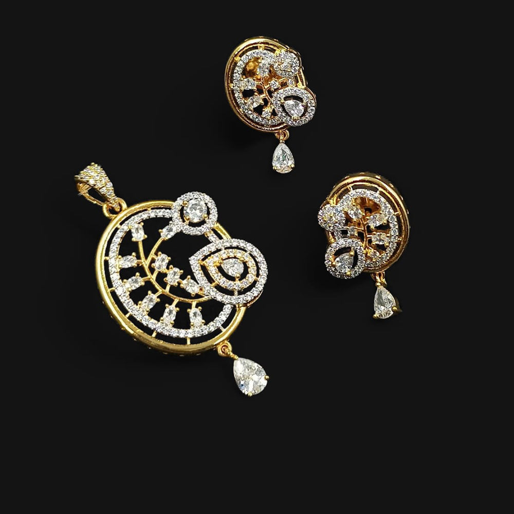 NAFJ Elegant Crystal And Austrian Stone Pendant Set