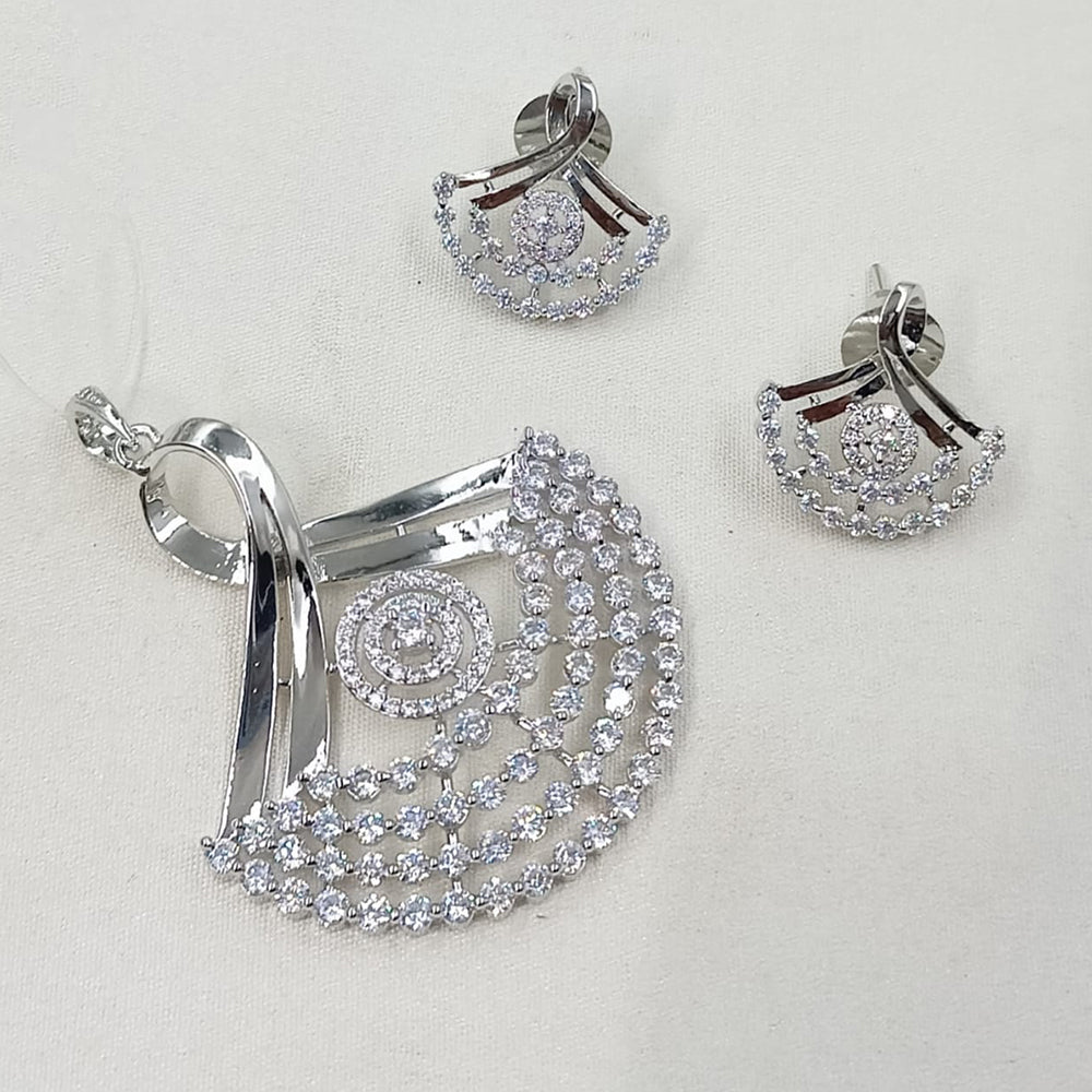 NAFJ Elegant Austrian Stone Pendant Set