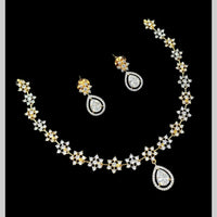 NAFJ Glamorous Crystal Stone And Austrian Stone Designer Necklace Set