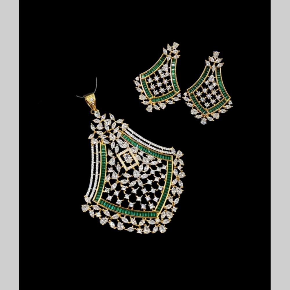 NAFJ Glamorous Crystal Stone  And Austrian Stone Designer Necklace Set