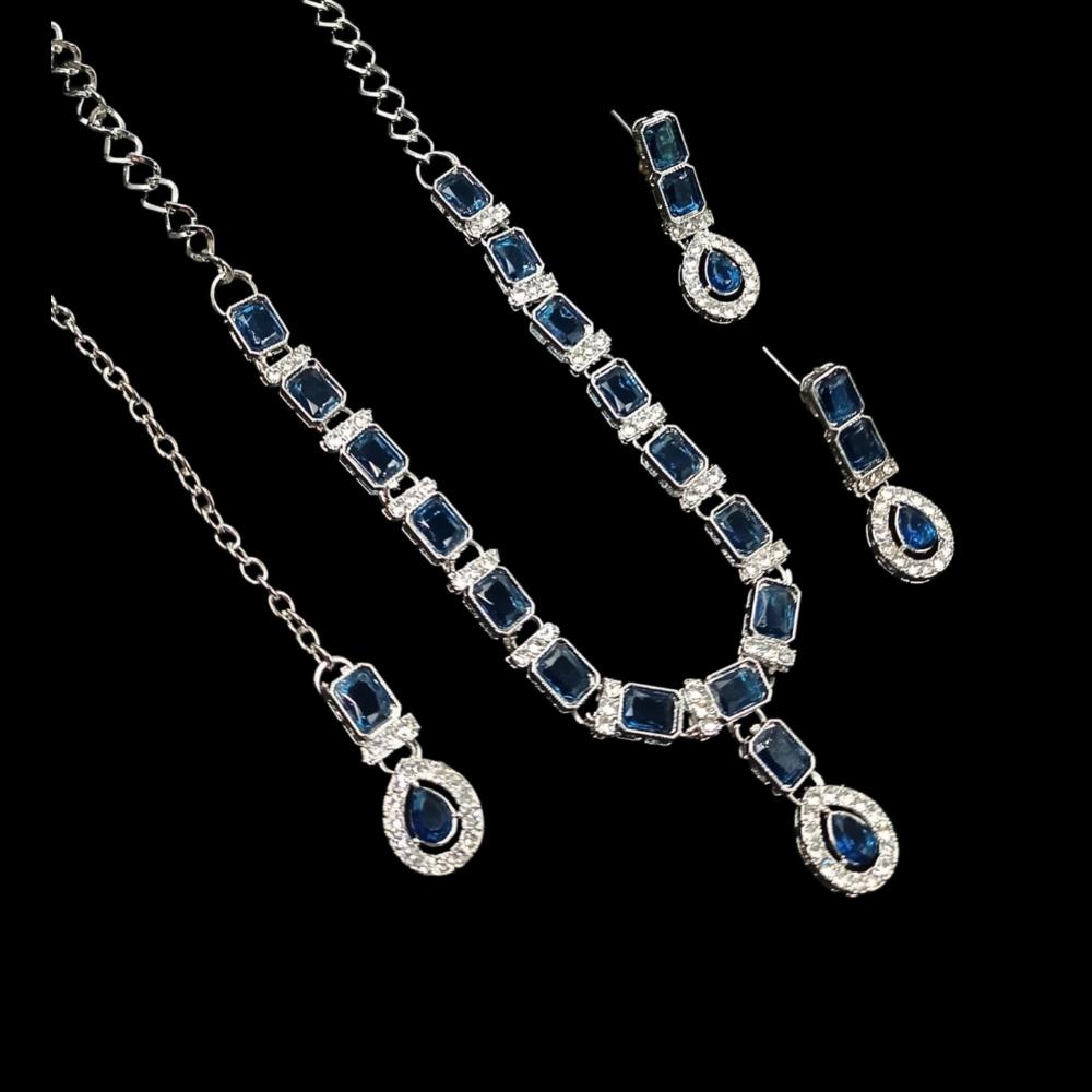 NAFJ Glamorous Crystal Stone Designer Necklace Set